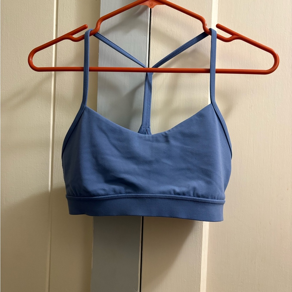 EUC Lululemon Flow Y Bra